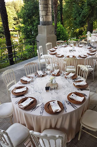 Tischdecke für die Hochzeit.jpg